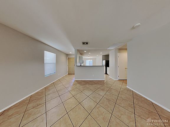 2nd image of 10854 W Roanoke Ave