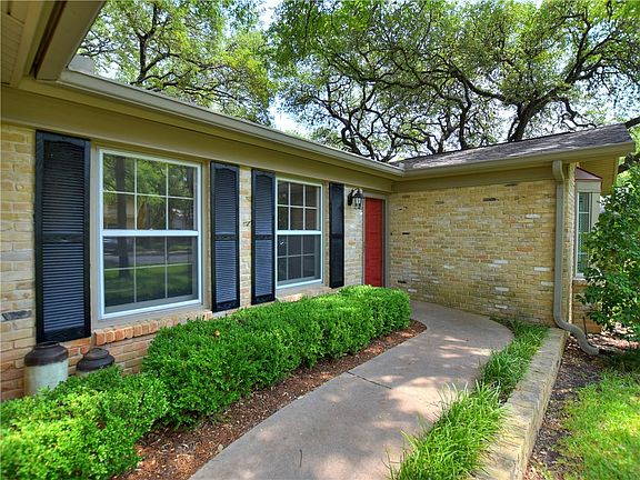 4th image of 8103 Greenslope Dr