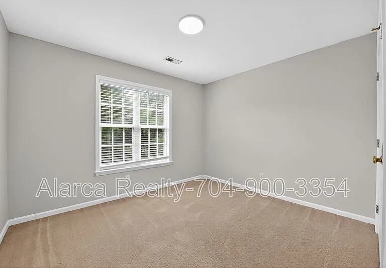 9205 Mitchell Glen Dr — Photo 12
