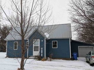 303 Broad St, Alcester, SD 57001