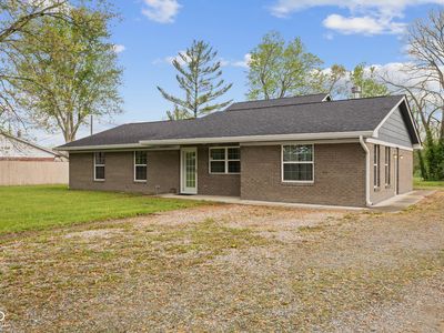 5168 E Walnut Dr, Mooresville, IN, 46158