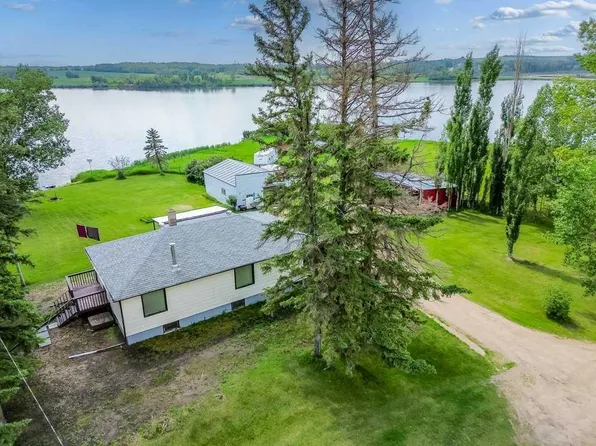 23243 SW Township Road 374, Red Deer County, AB T0M 0V0