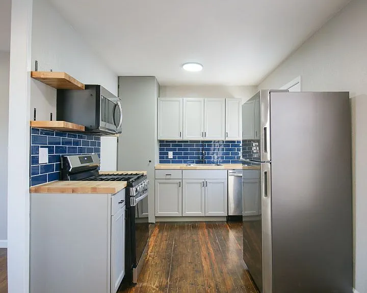 2018 E 12th St Fourplex — Photo 5