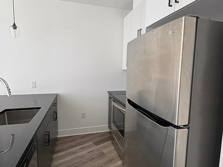 330 Cecil B. Moore Ave — Photo 56