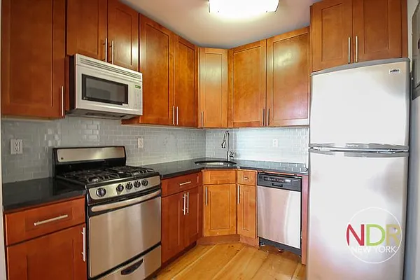 Rented by Next Door Realty NYC | media 20