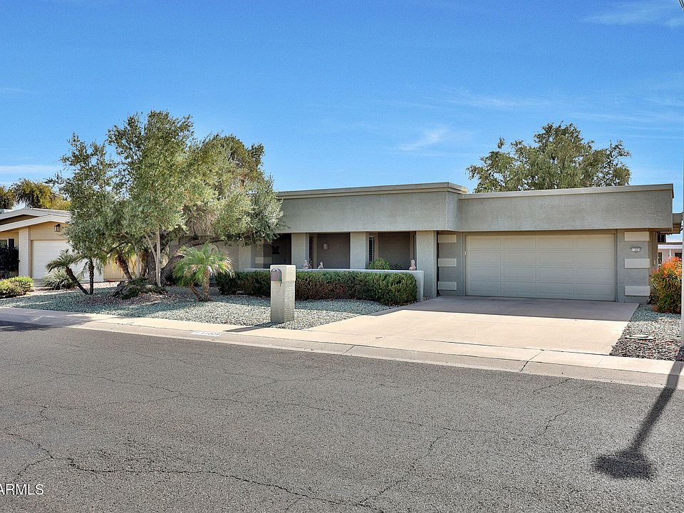 1st image of 11029 W Palmeras Drive