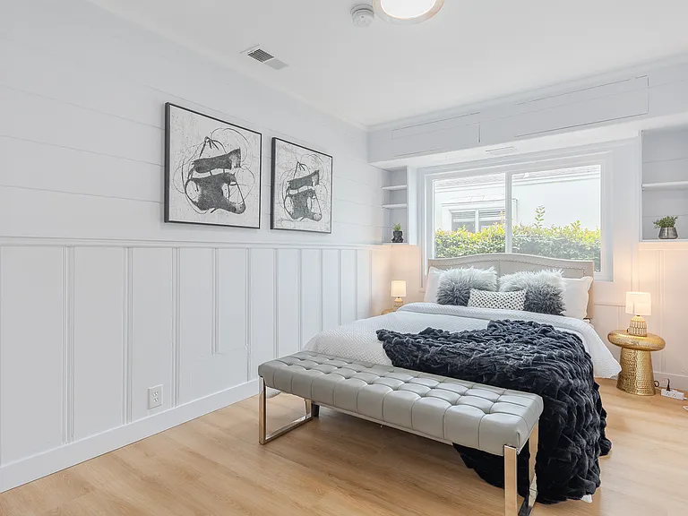 2522 Armacost Ave — Photo 32