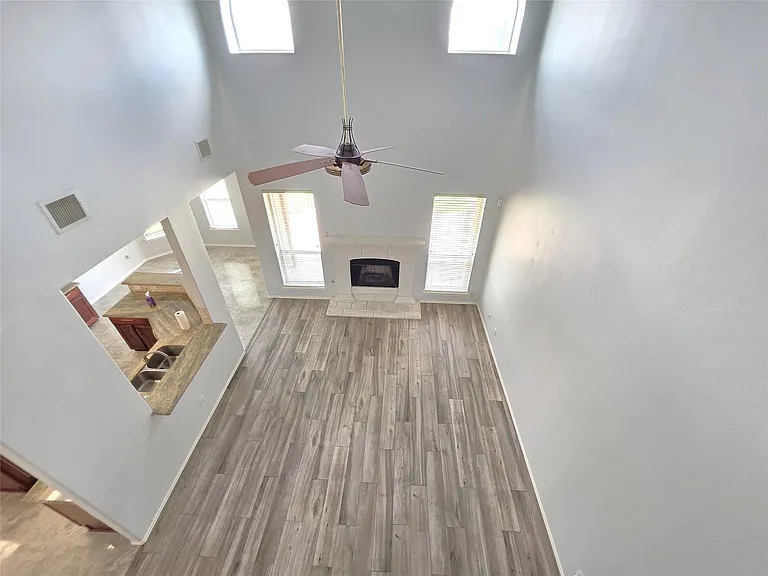 10038 Barr Lake Dr — Photo 33
