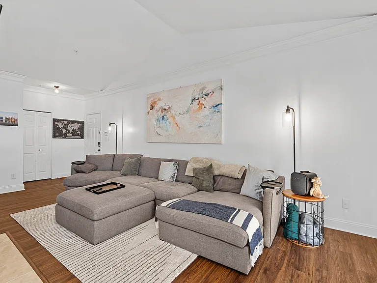 200 Renaissance Pkwy NE #308 — Photo 17