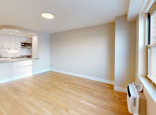 310 Greenwich St APT 20G, New York, NY 10013