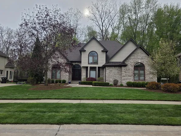 43697 Vintners Place Dr, Sterling Heights, MI 48314
