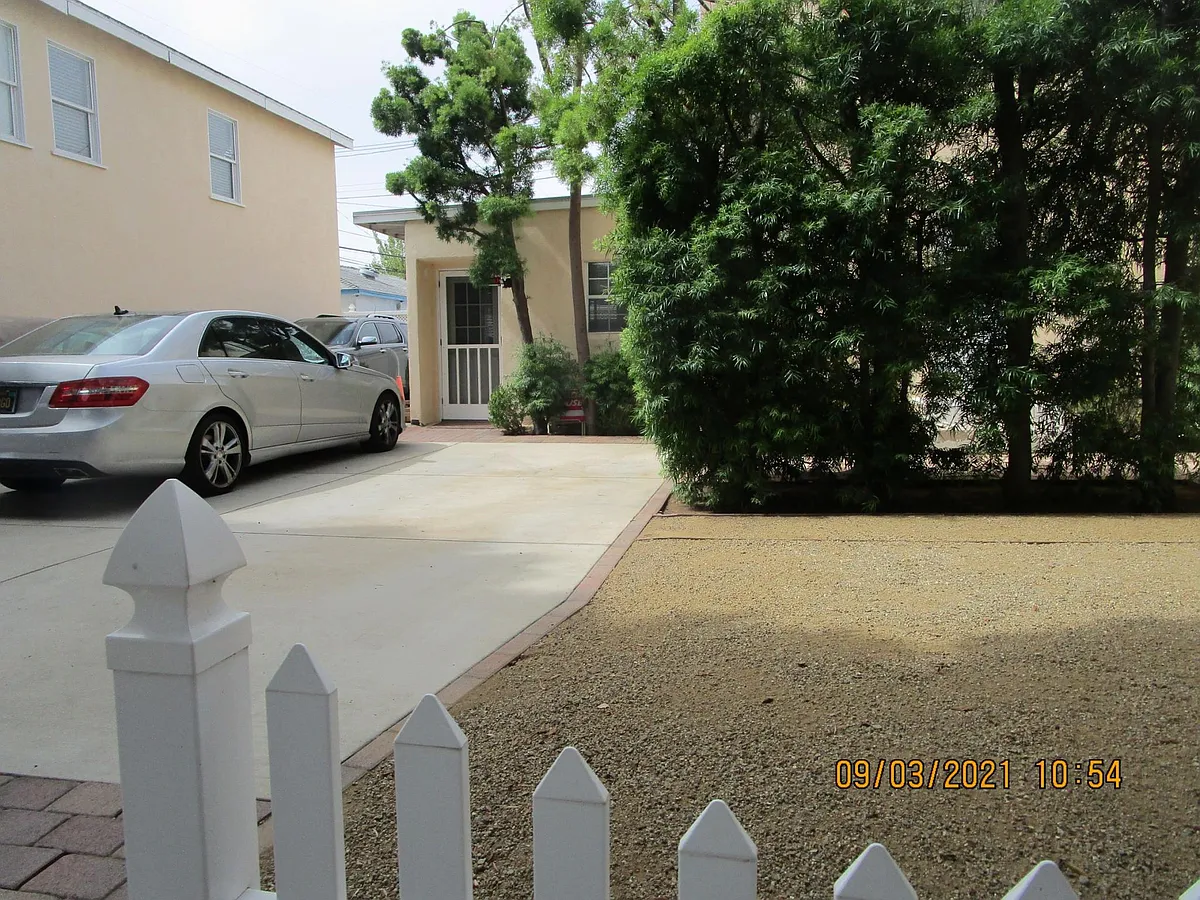 Entry Door at ground level - 1352 Ocean Park Blvd #E