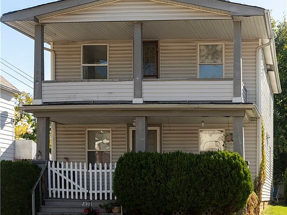 3rd image of 2301 Hood Ave