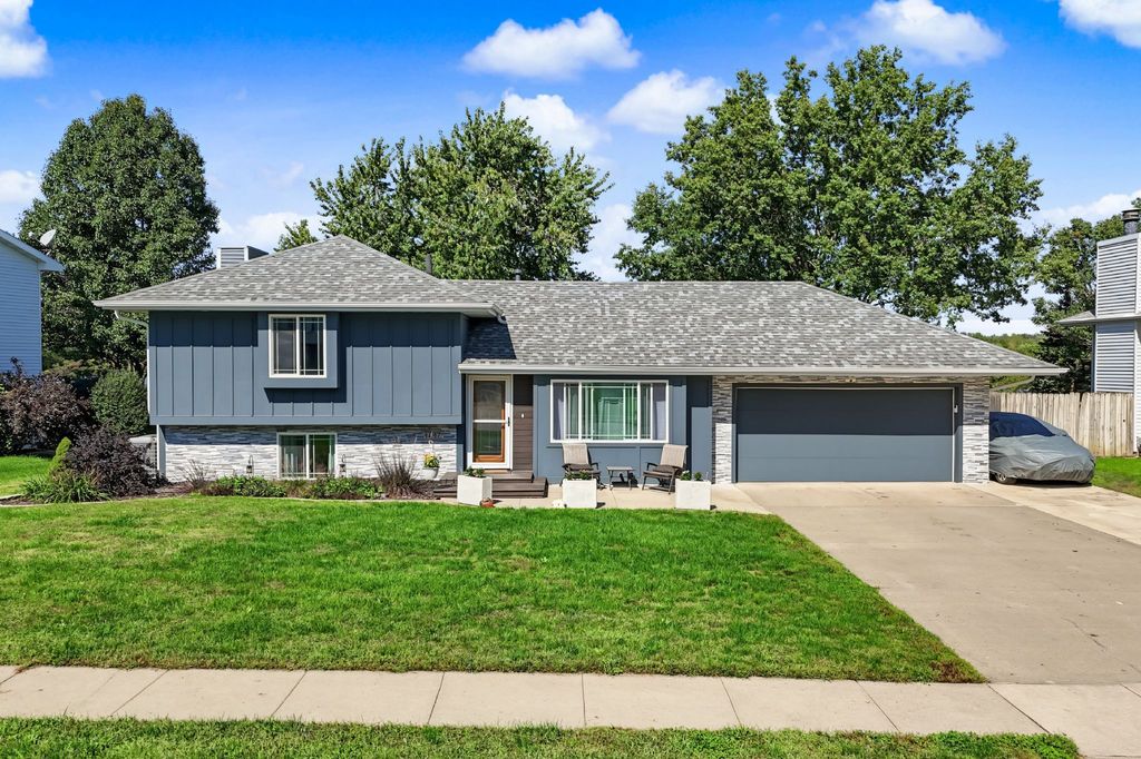 4847 Lakewood Dr - Property Image