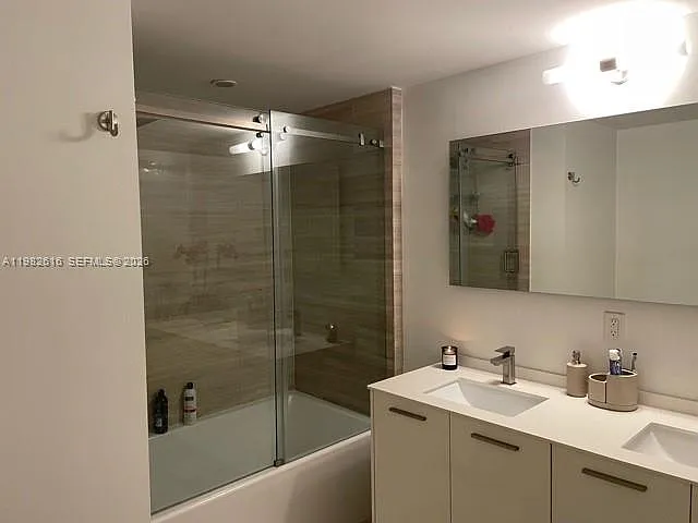 1300 Brickell Bay Dr #1100 — Photo 9