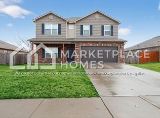 6803 SW Chalkstone Rd, Bentonville, AR 72713
