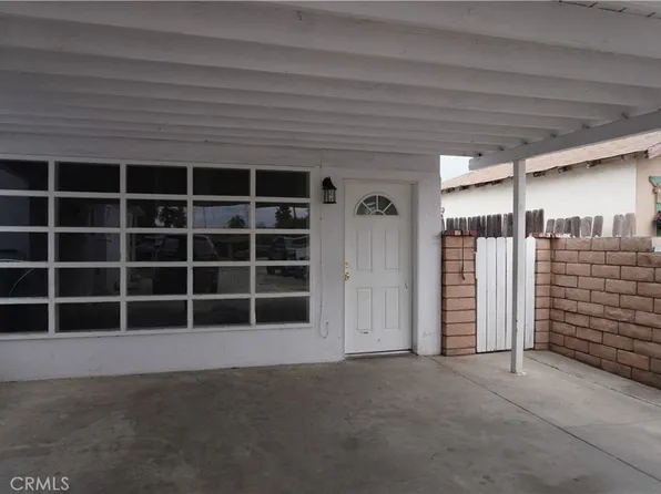 845 W Olive St #2, Colton, CA 92324