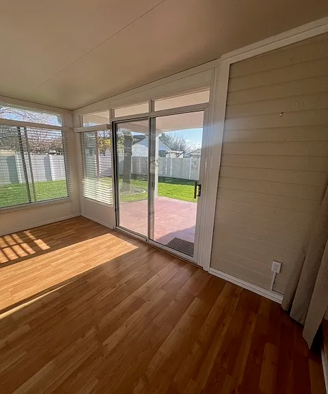 2455 W Baystone Dr — Photo 3