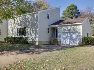 4 Steeplechase Loop, Hampton, VA 23666