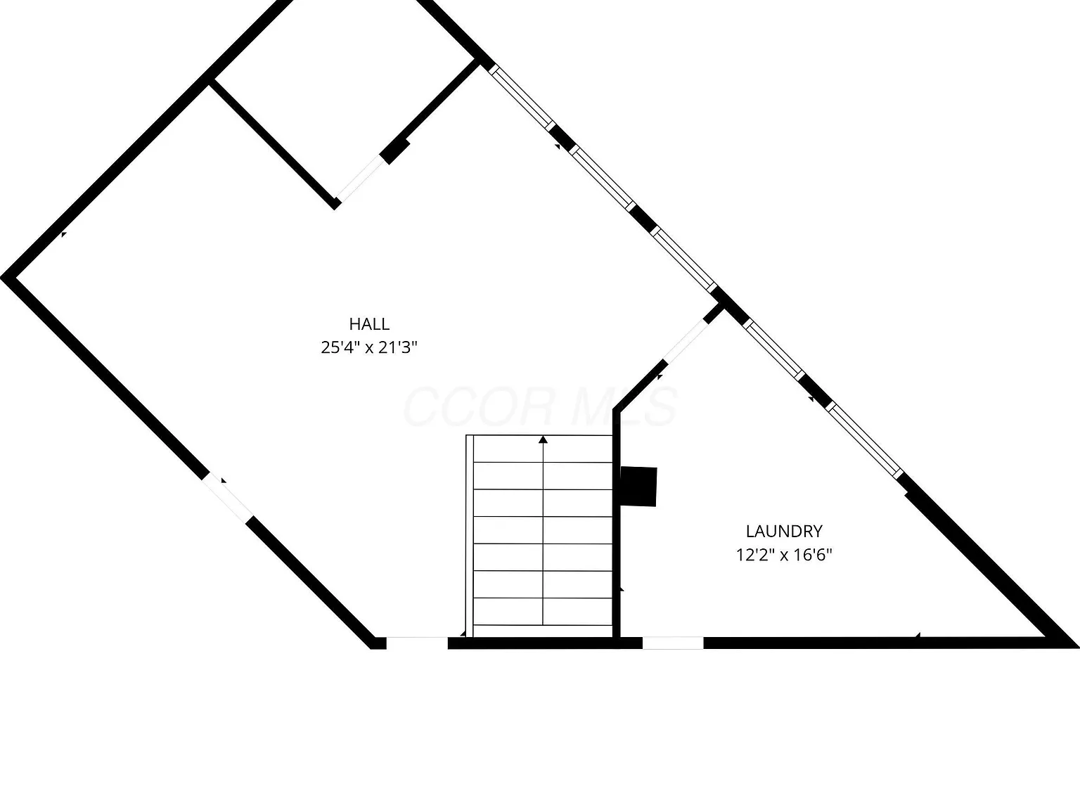 18 E Main St — Photo 4