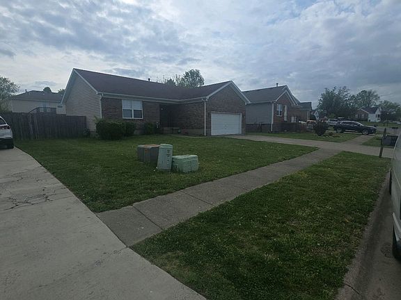 2nd image of 6917 Colrain Cir
