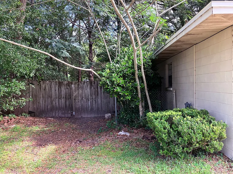 3504 NW 51st Ave — Photo 19