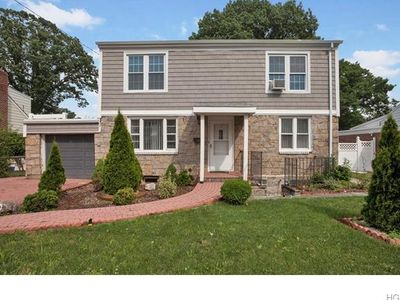 20 Thurton Pl, Yonkers, NY, 10704