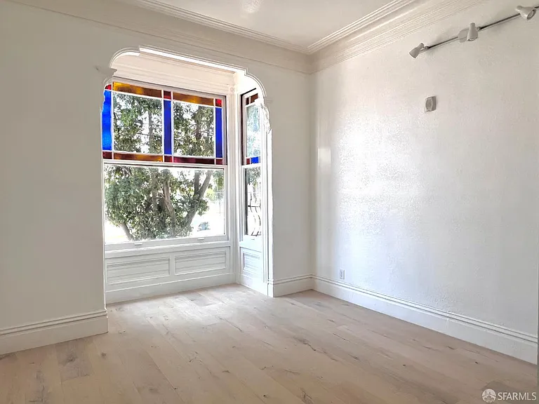 1200 Treat Ave #1 — Photo 3
