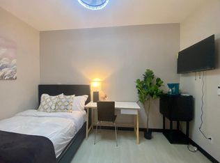 158 W Holt Ave #F, Pomona, CA 91768