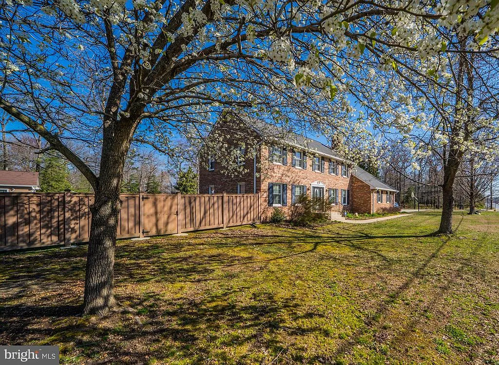 3221 Fraser Rd photo 1