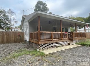 109 Walnut Ave, Belmont, NC 28012
