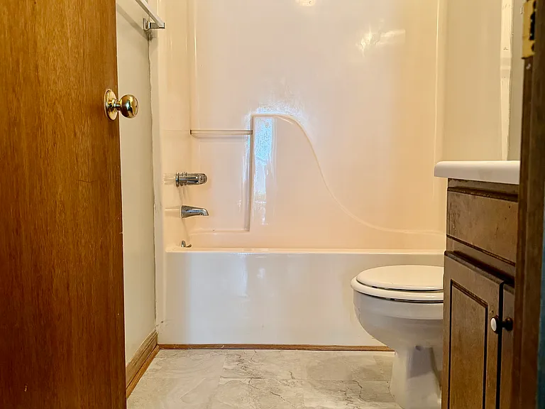 104 Middle St #C — Photo 24
