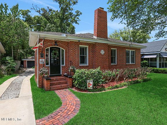 4th image of 4712 SAPPHO Avenue