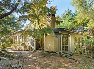 809 Church Rd, Elkins Park, PA 19027