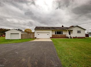 7250 Minerva Rd SE, Waynesburg, OH 44688