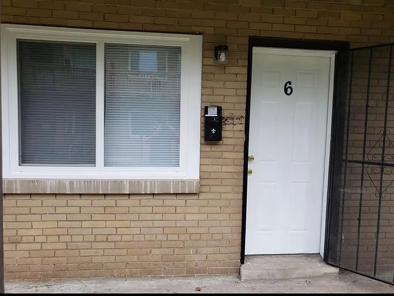 7830 S South Shore Dr #6 — Photo 3