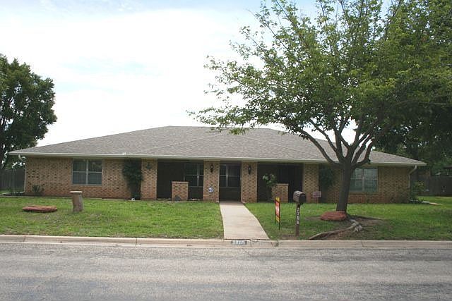 2nd image of 2705 Palo Duro Dr