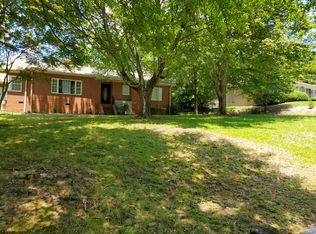 969 Virginia Ave, Gainesville, GA 30501