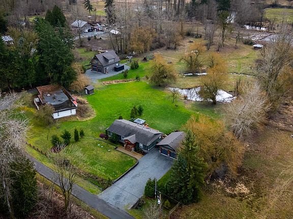 3rd image of 23544 20th Ave