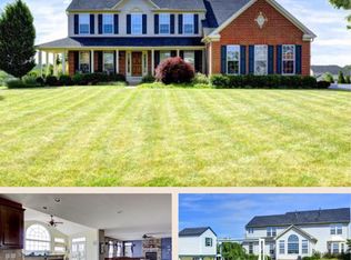 30 Nursery Ln, York, PA 17404