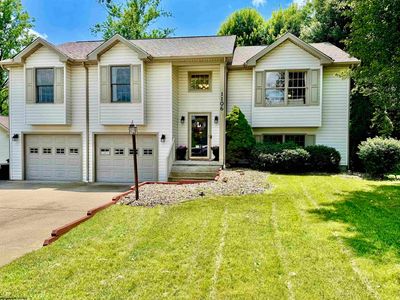 1106 Andrew Dr, Morgantown, WV, 26508