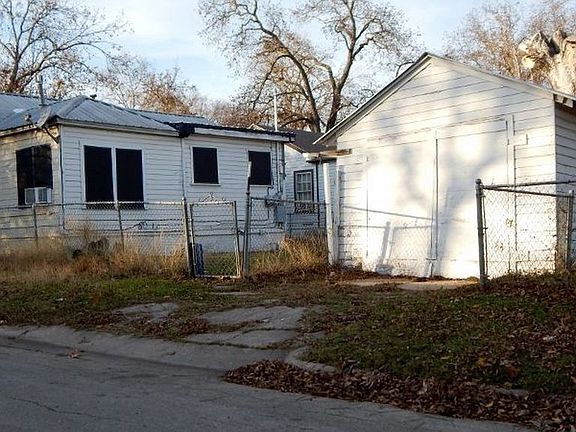 3rd image of 1019 S 3rd St
