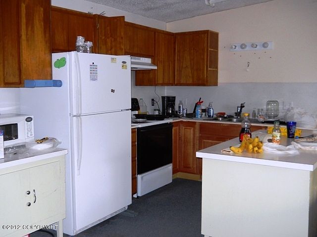 2nd image of 5831 Spengler Rd