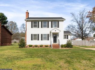 113 S Brooks Dr, Fredericksburg, VA