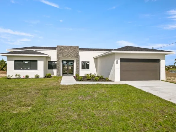 1709 NE 41st St #1, Cape Coral, FL 33909