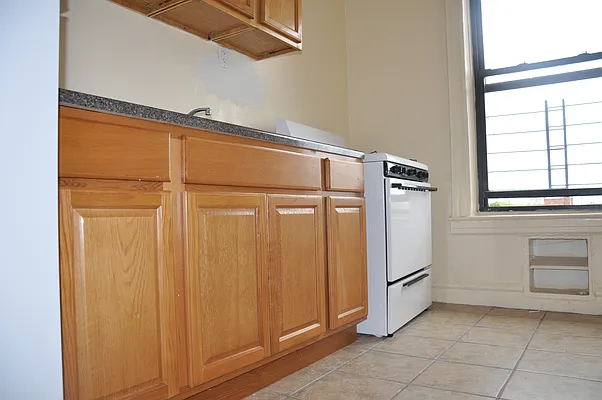 Rented by Abba Realty Associates INC | media 15