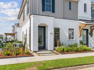 115 Gaunt Ln #301, Youngsville, LA 70592