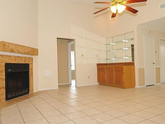 4th image of 11535 Brook Meadow Dr