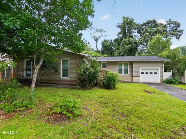 114 Shadow Brook Road, Jacksonville, NC 28546