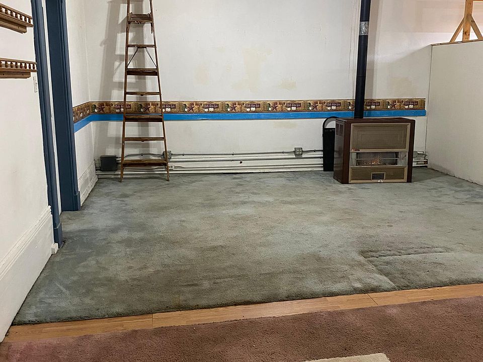 1st image of 113 S Main St Floor 3